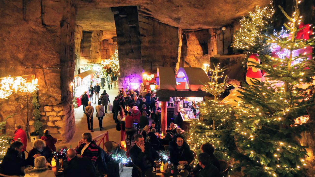 Kerstmarkt in de Gemeentegrot Valkenburg Review